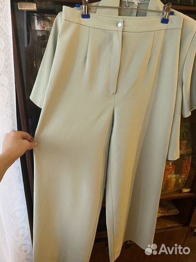 Костюм брючный