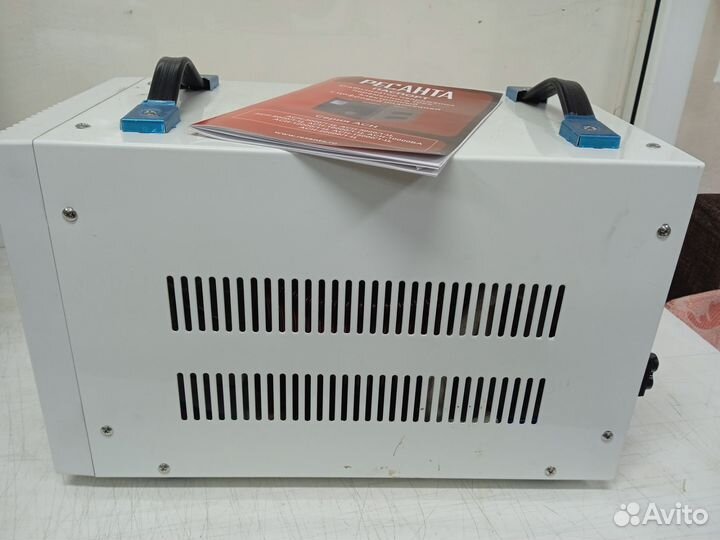 Стабилизатор напряжения