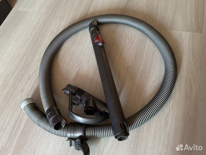 Пылесос Dyson DC29
