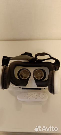 Очки виртуальной реальности для игр и фильмов