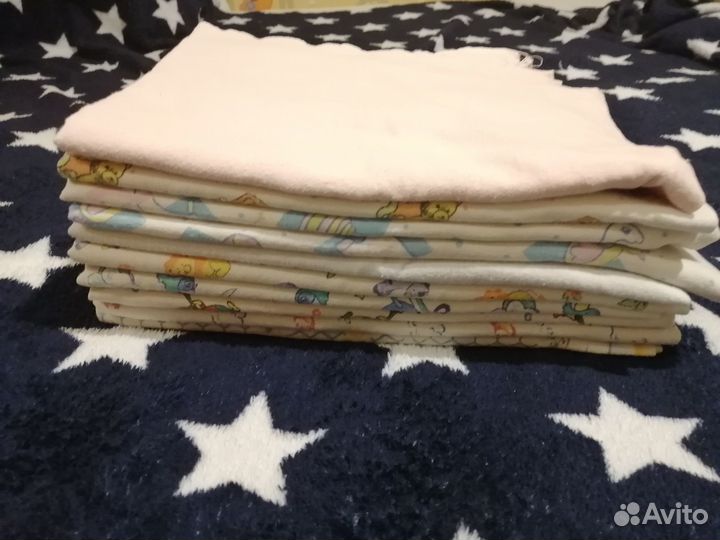 Пелёнки, распашонки, чепчики, ползунки пакетом