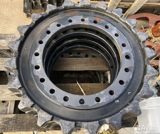 Колесо ведущее (20 отв.) UR190R321