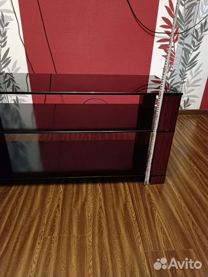 Стеклянная тумба