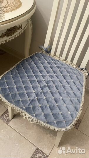 Сидушки на стулья