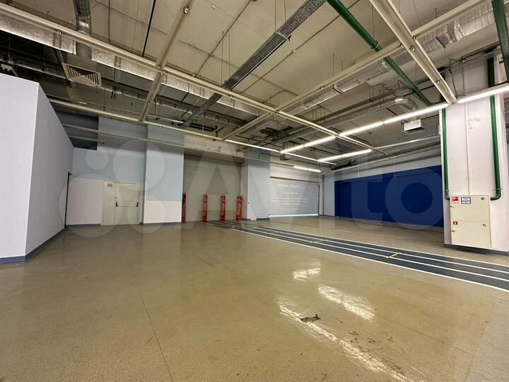 Сдам торговое помещение, 1905.3 м²