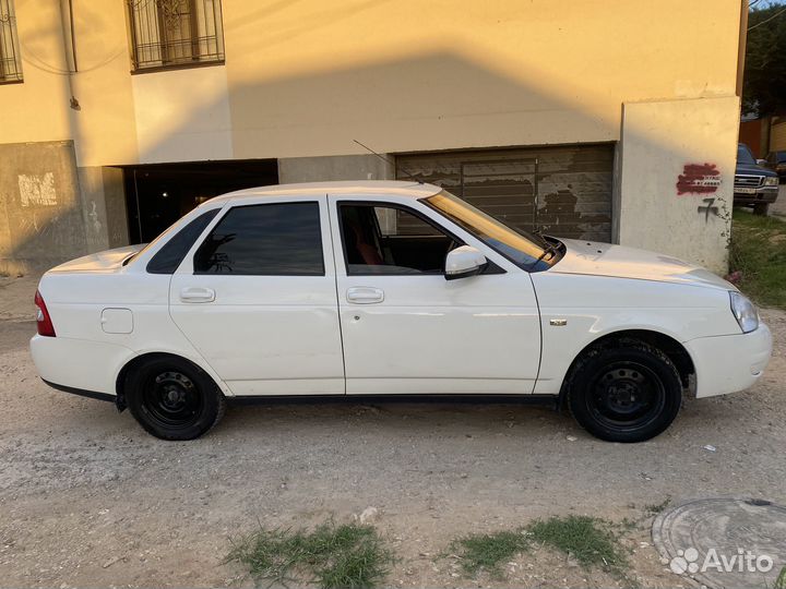 Двери на приору