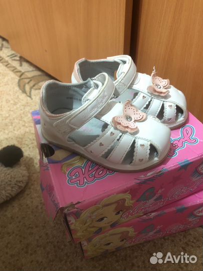 Сандали для девочки
