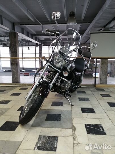 Bajaj Avenger 220 cruise