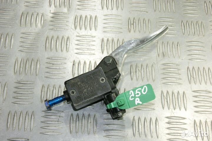 Машинка тормозная передняя Honda CB400