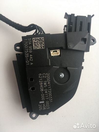 Кнопки мультируля Тигуан 2