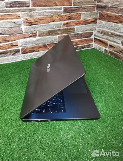 Мощный ноутбук asus i7/Full HD ips /ssd/8озу