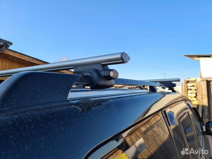 Поперечные рейлинги на иномарку внедорожник pajero