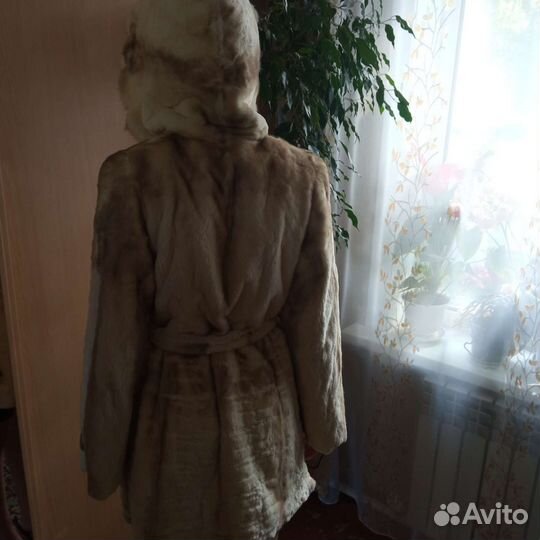 Шуба норковая с капюшоном 42-44