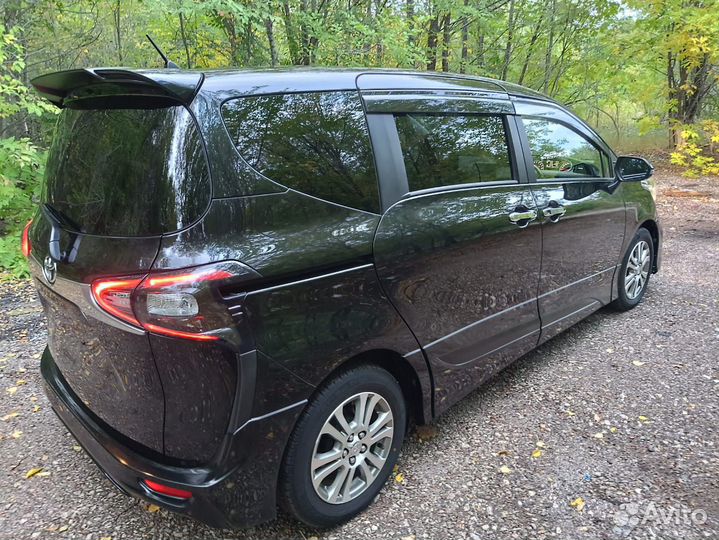 Toyota Sienta, 2017