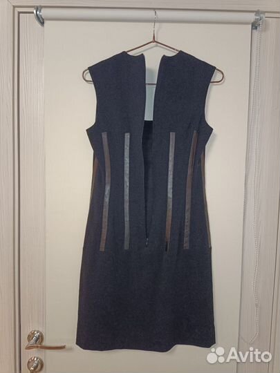 Коктейльное платье 42 размера от Frederic Molenac