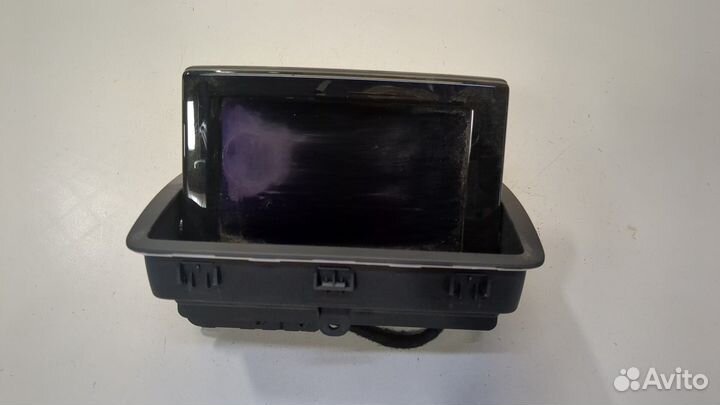 Дисплей компьютера Audi Q3, 2012