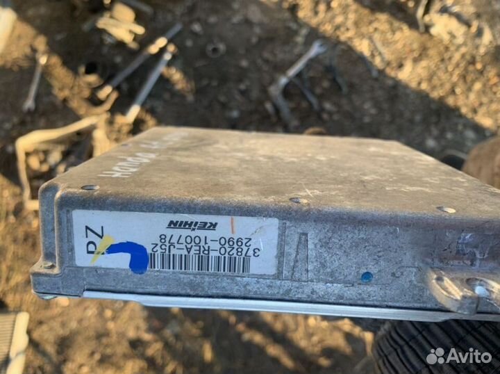 Блок управления двигателем Honda Fit/Fit Aria