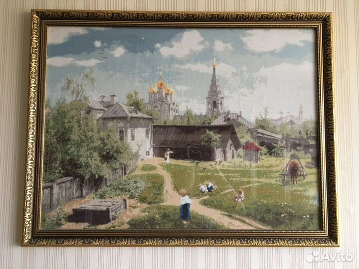 Московский дворик, вышитая крестиком