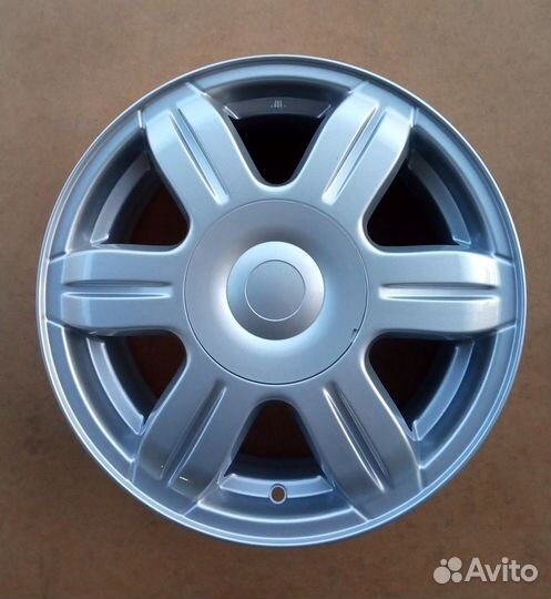 Диски литые R15 Solaris/Rio сверловка 4*100 новые