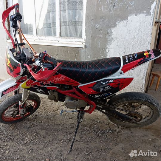 Продам питбайк 125