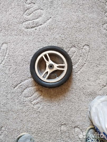 Колеса для детского трехколесного велосипеда