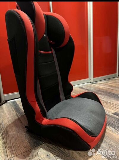 Детское автокресло 15 до 36 кг