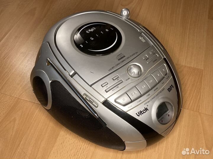 Магнитофон Vitek VT-3465 с радио и CD в ремонт