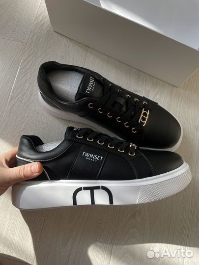 Кроссовки женские натуральная кожа