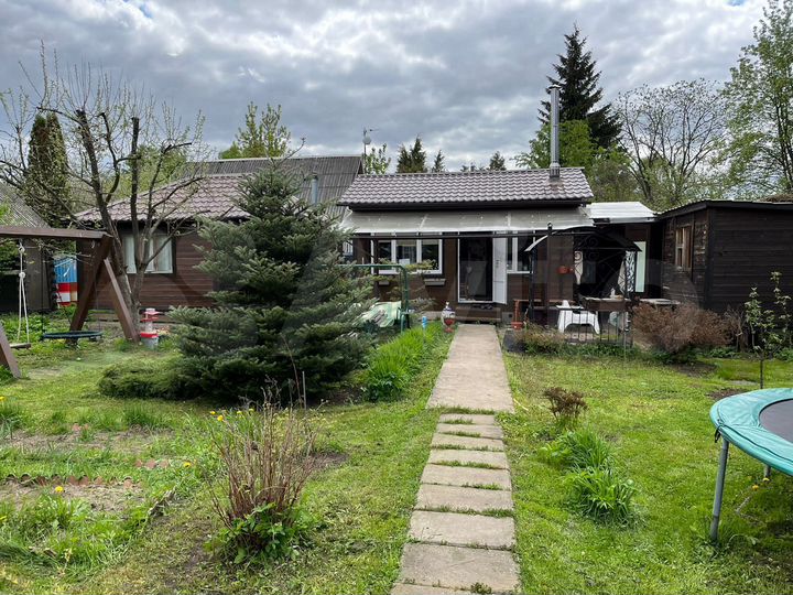 Дача 80 м² на участке 8 сот.