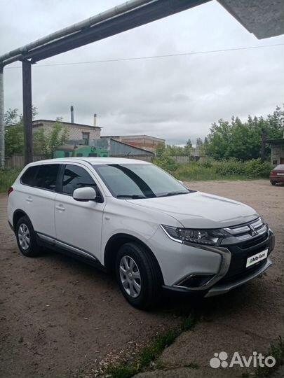 Mitsubishi Outlander 2.0 CVT, 2016, 126 000 км