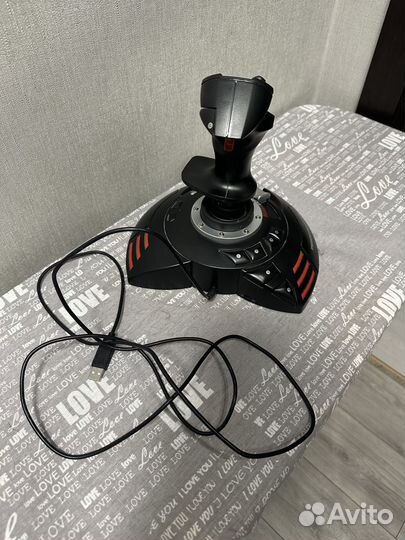Авиационный джойстик ThrustMaster T.Flight Stick X