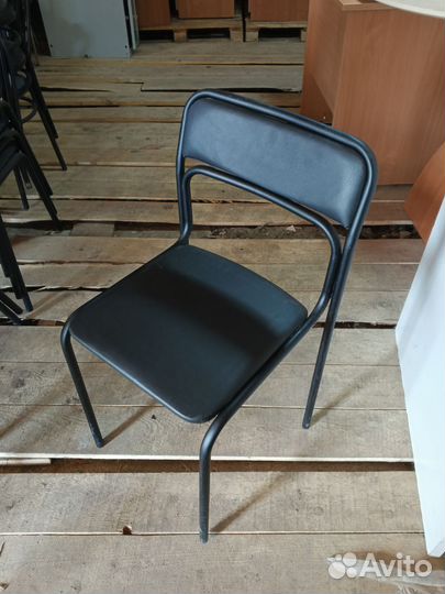 Стулья офисные