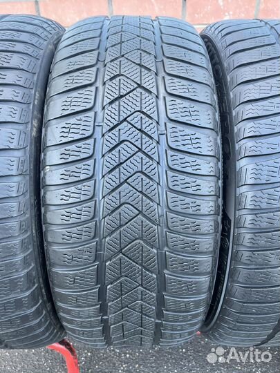 Pirelli Winter Sottozero 3 245/40 R19 и 275/35 R19 100V