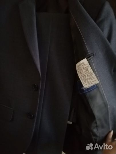 Школьный костюм