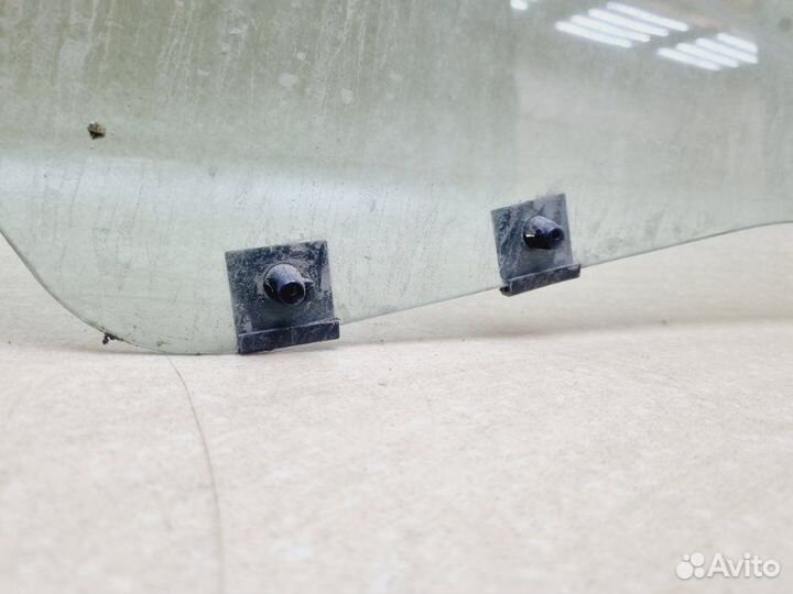 Стекло переднее правое Renault Duster 1.6 K4MA606