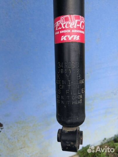 Амортизаторы задние kyb 343233 jb8132 рено