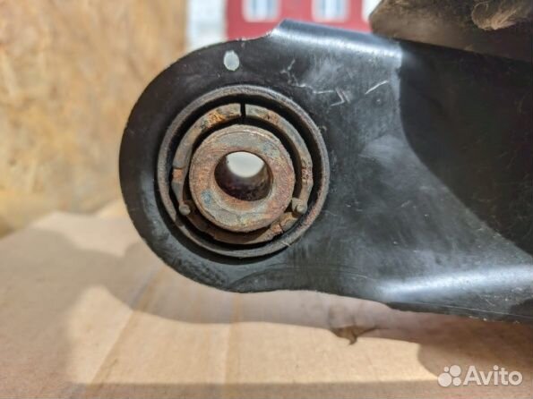 KIA stinger рычаг поперечный под пружину