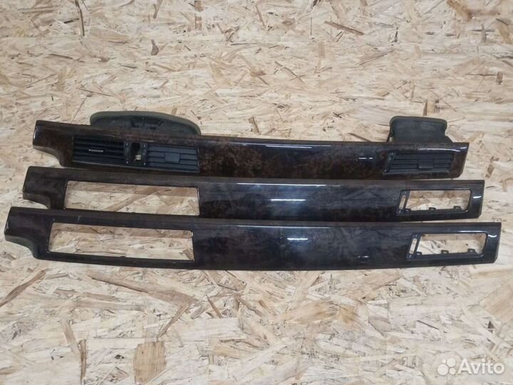 Молдинг на торпеду BMW 5, e60