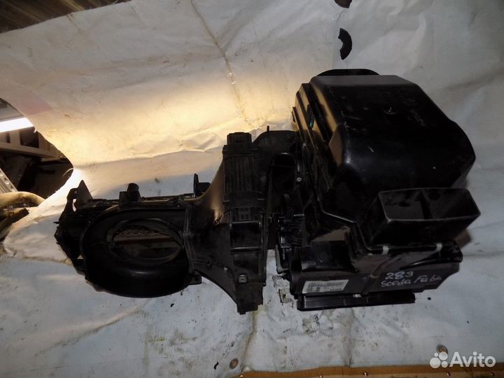 Корпус отопителя Fabia 2007-2015