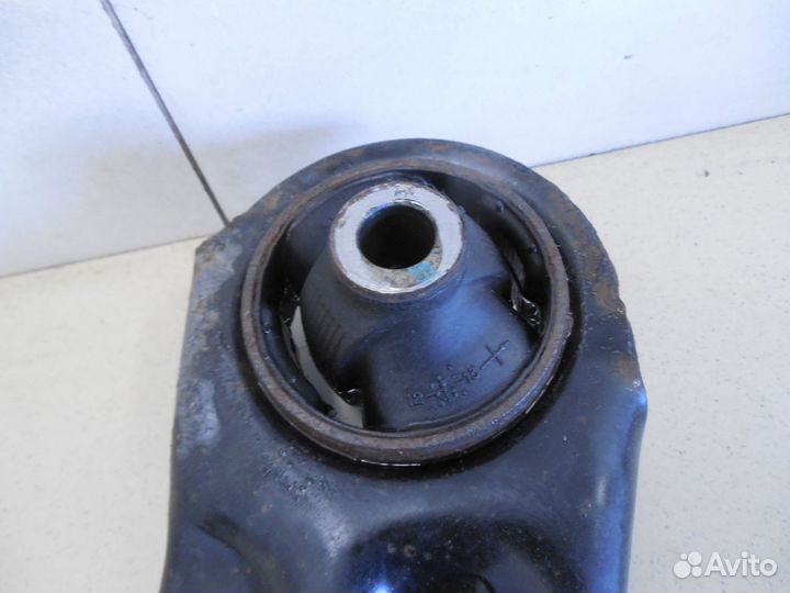 Рычаг передний правый Aveo (T300) 2011