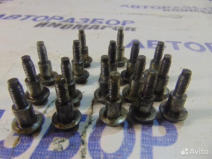 Болт для Mitsubishi Lancer X 2007