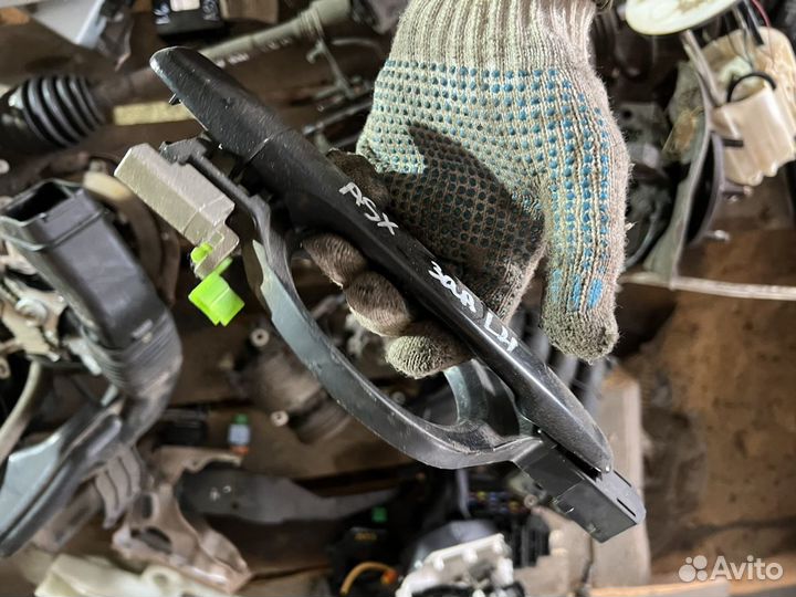 Ручка двери Mitsubishi ASX