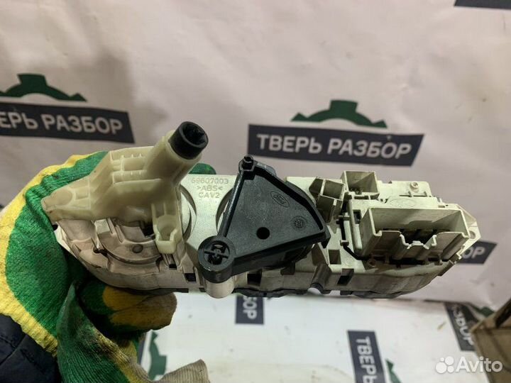 Блок управления климат-контролем Ford Focus 2 1.6