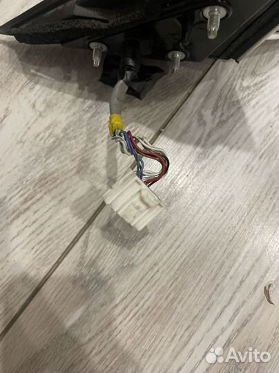 Зеркало правое nissan fuga y51