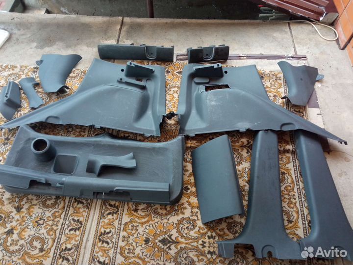 Пластик салона митсубиси кольт