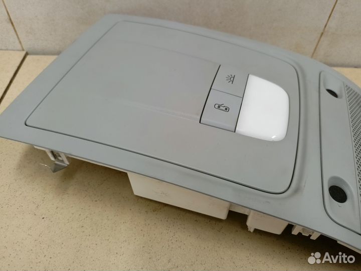 Плафон салонный A1 2010