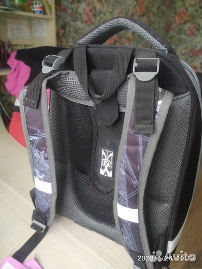 Школьный рюкзак