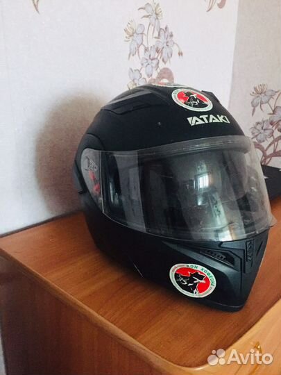 Шлем на мотоцикл