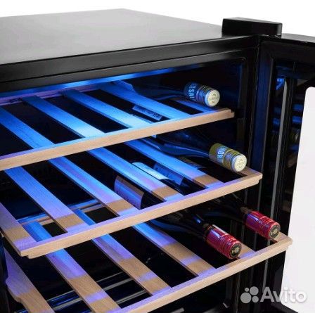 Винный шкаф. Холодильник для вина