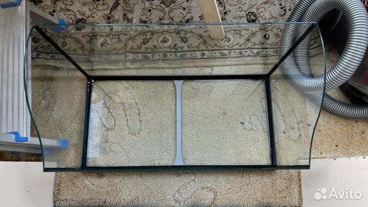 Стеклянный террариум для черепах Jamaica 60